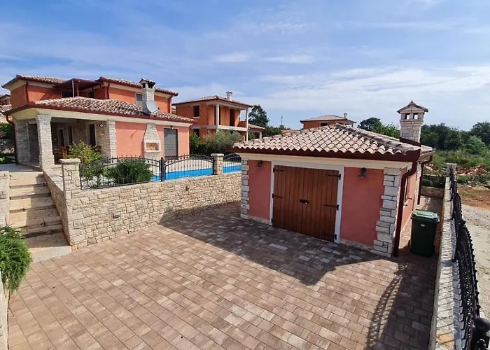 Villa Ales Karigador