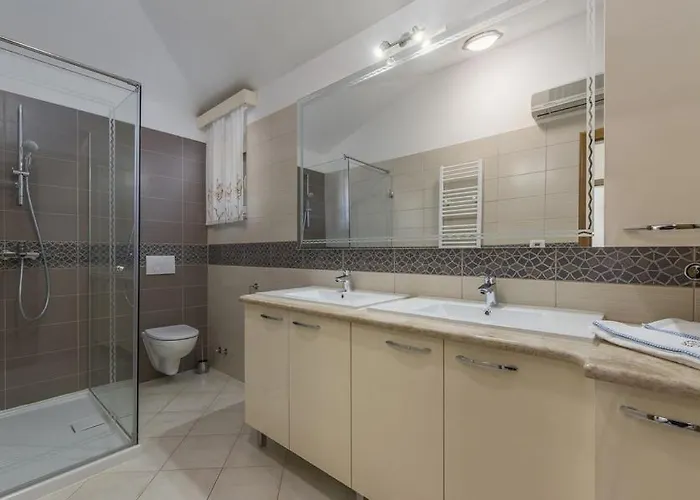 Ales 카리가도르